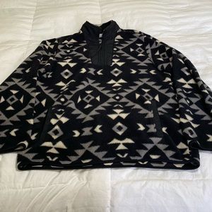 Old Navy 3/4 zip patterned fleece in black, grey, and white